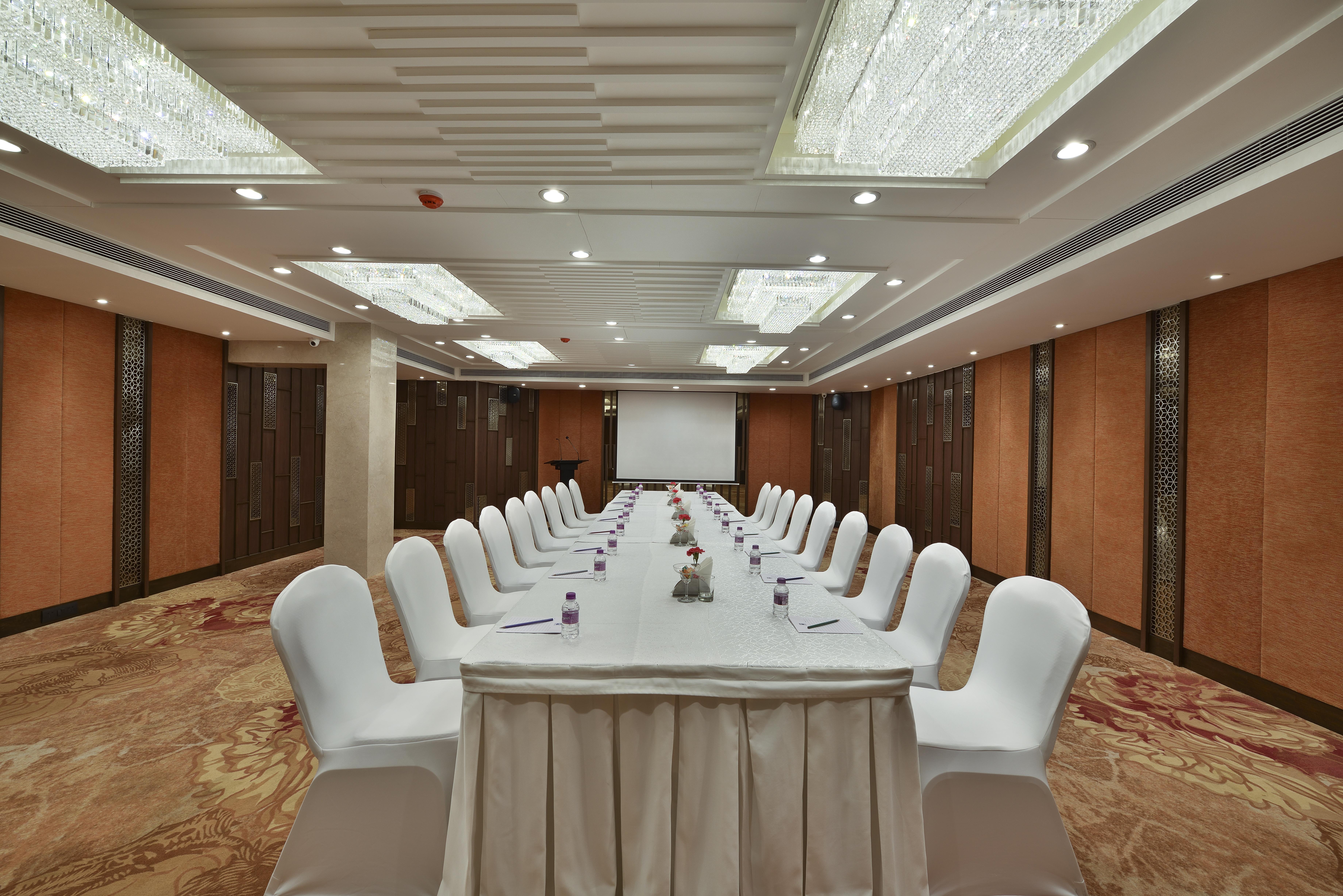 Hotel Heritage Formerly Known As Comfort Inn Heritage Mumbai Exterior photo